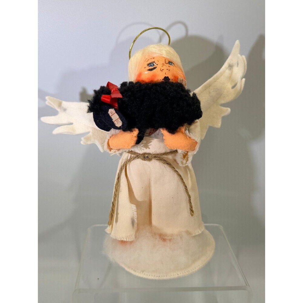 Annalee 2004 8" Naughty Angel with Injured Black Lamb Christmas Doll Figure